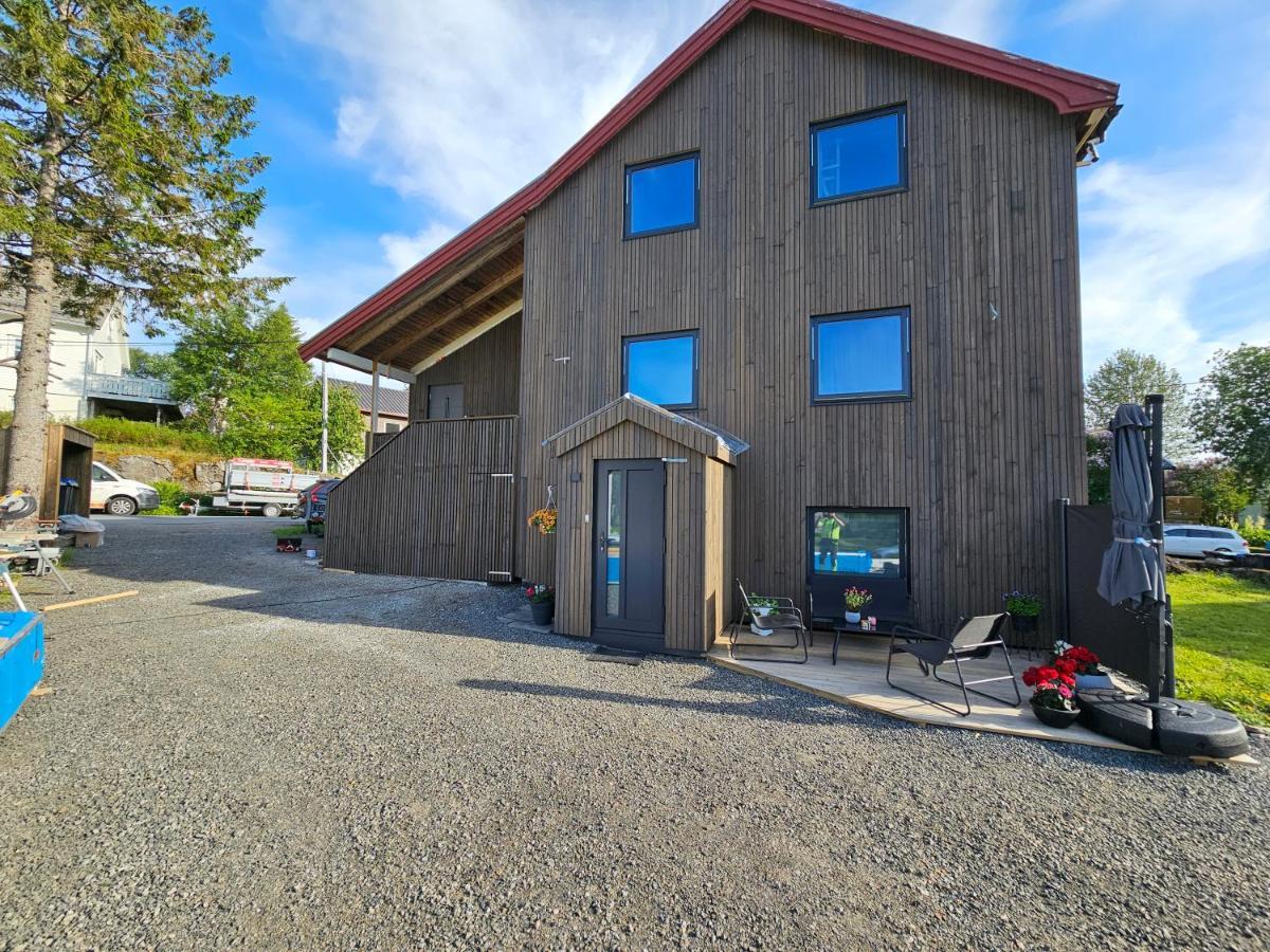 Innholdsrik Og Koselig Leilighet I Svolvaer Lofoten 外观 照片